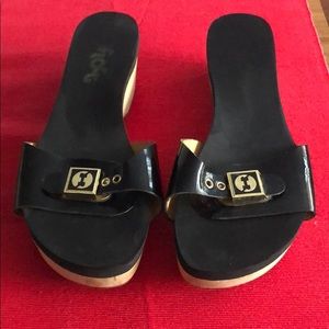 Flogg women's clog shoes